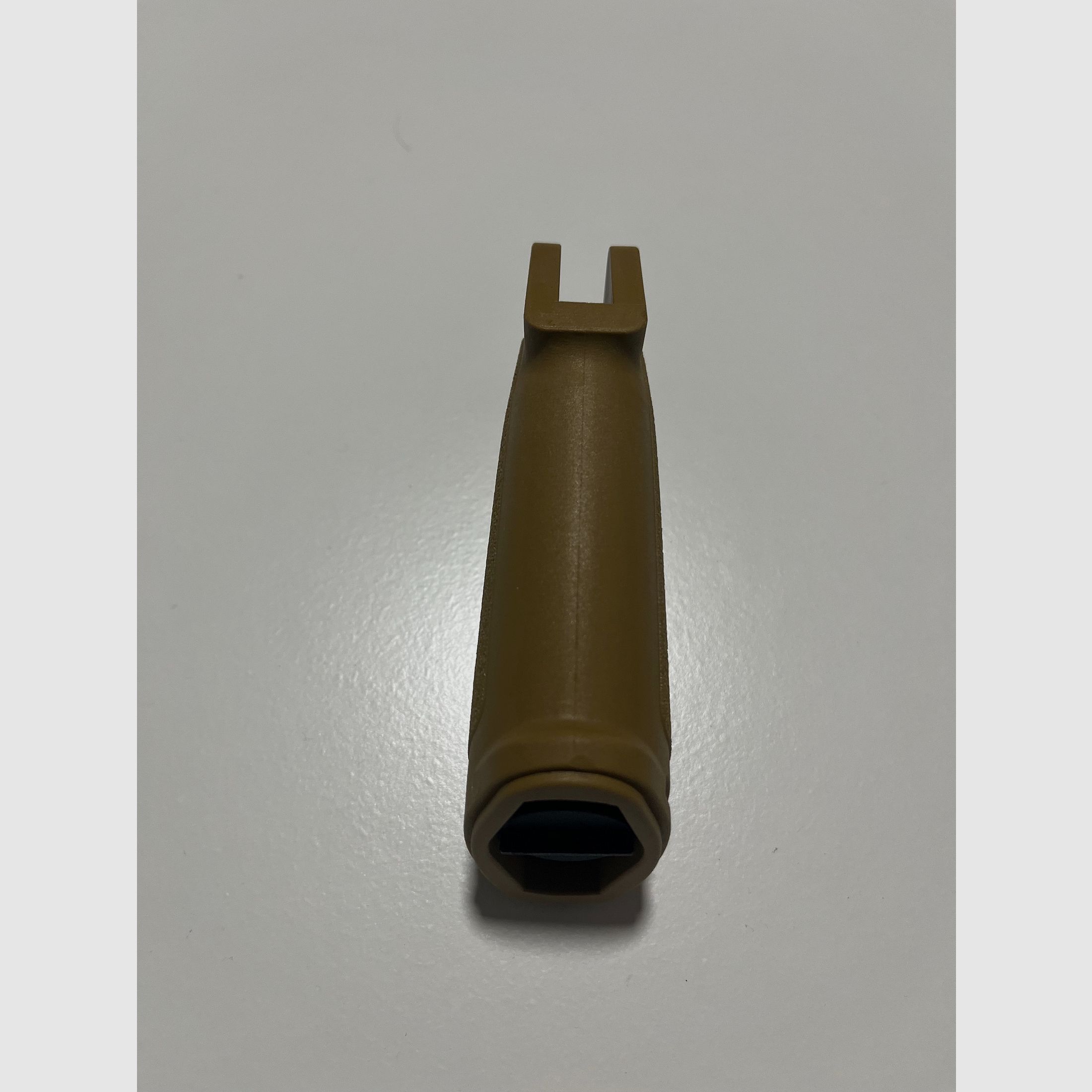 Heckler & Koch V7 pistol grip with storage compartment RAL8000