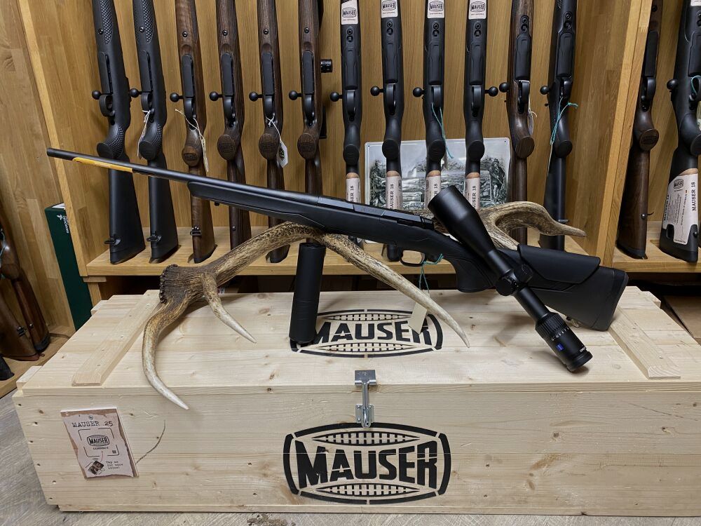 Browning X-Bolt 2 Nordic Varitech Black, mit Zeiss Conquest V4 3-12x56, Bild 1 von 2