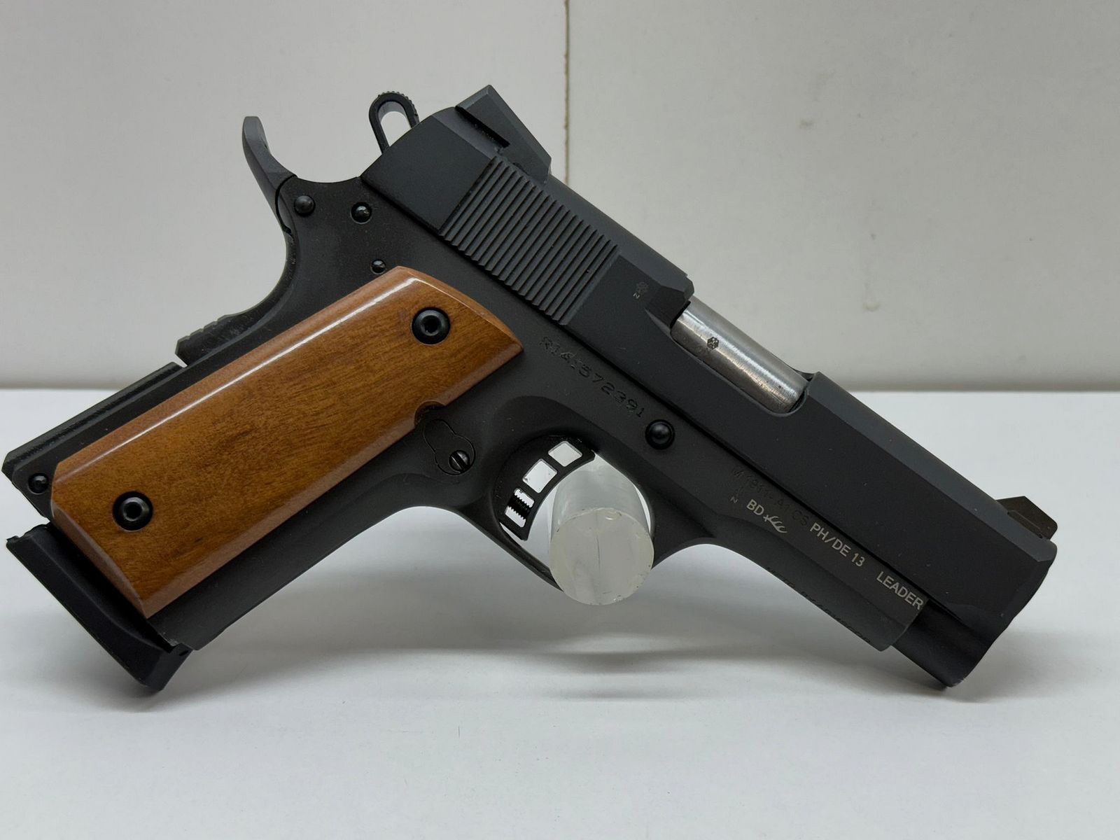 ARMSCOR Rock Standard 1911 A1 CS Commander Class - Waffn Friedrichs