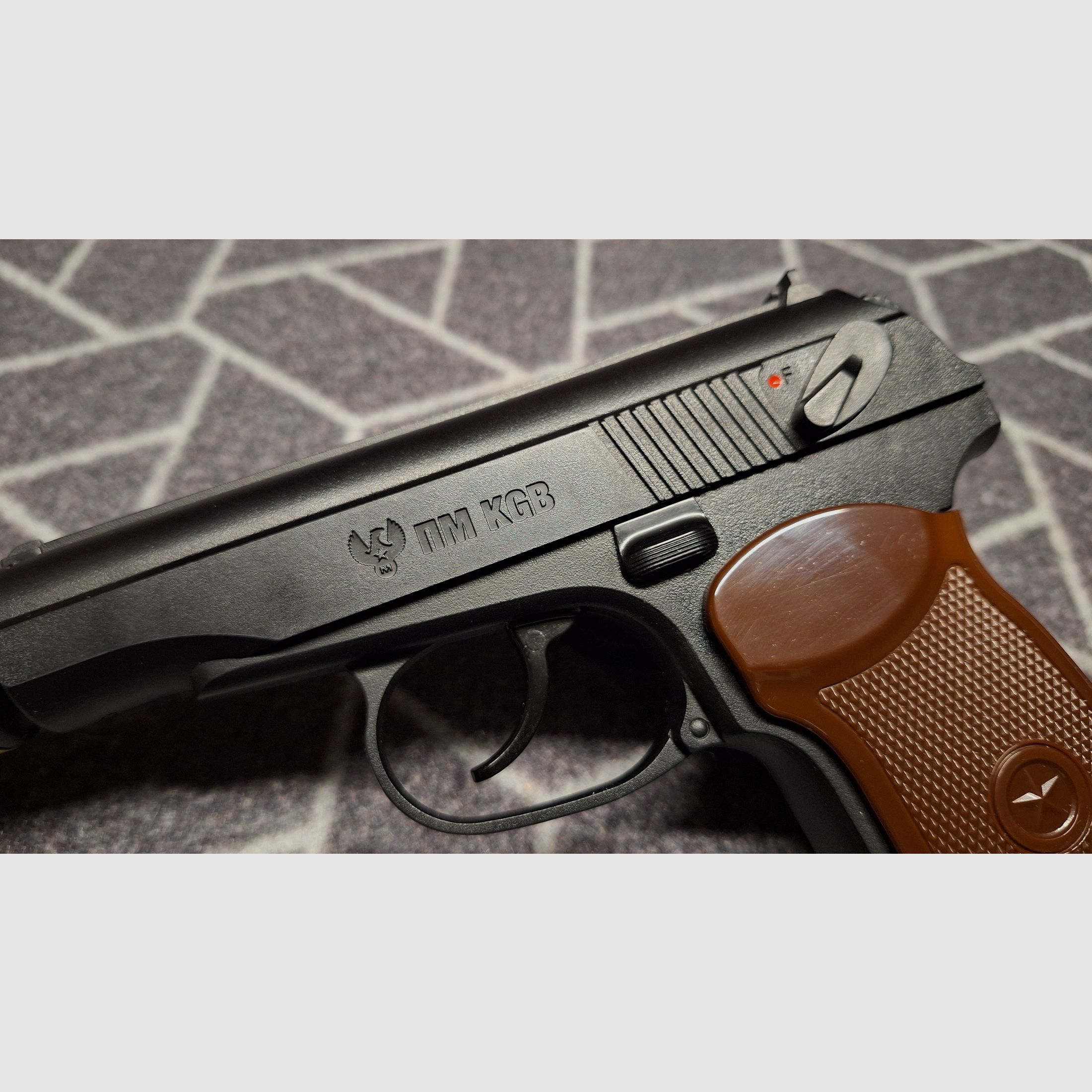 Umarex Legends PM KGB - Pistola Co2 4,5 mm NUOVA!