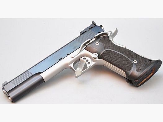 Holden Custom Guns 1911 9mmLuger
