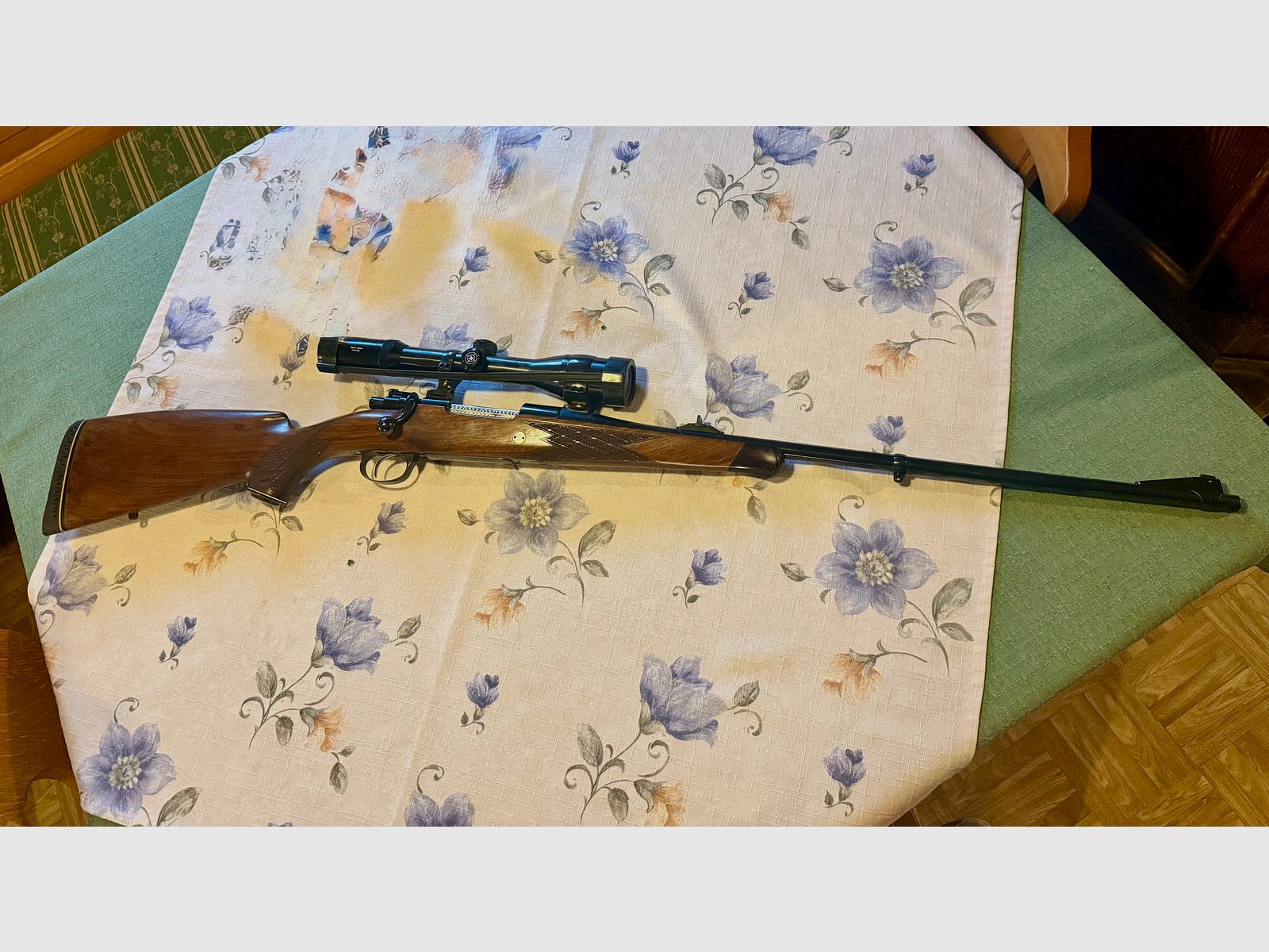 Langwaffe Fabrique Nationale d'Armes de Guerre 8x68S mit Zielfernrohr und Munition