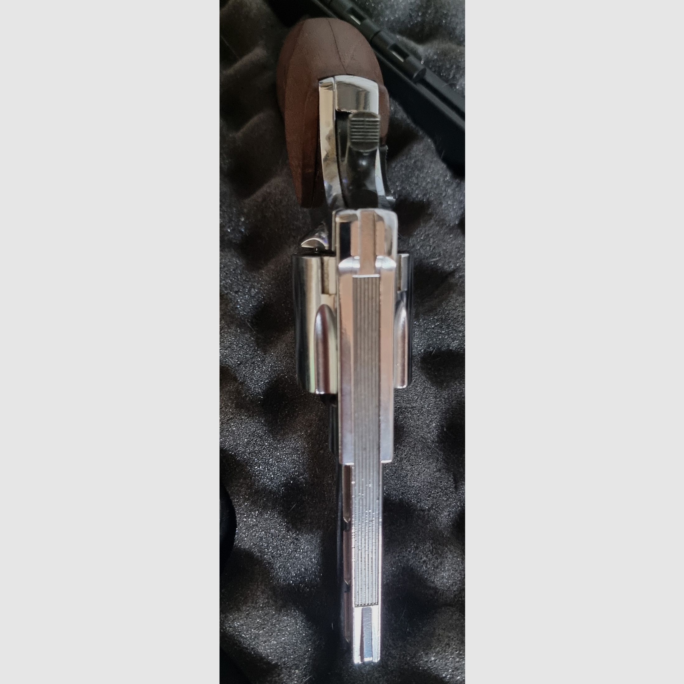 ME 38 Magnum Cromo / vecchia PTB 632