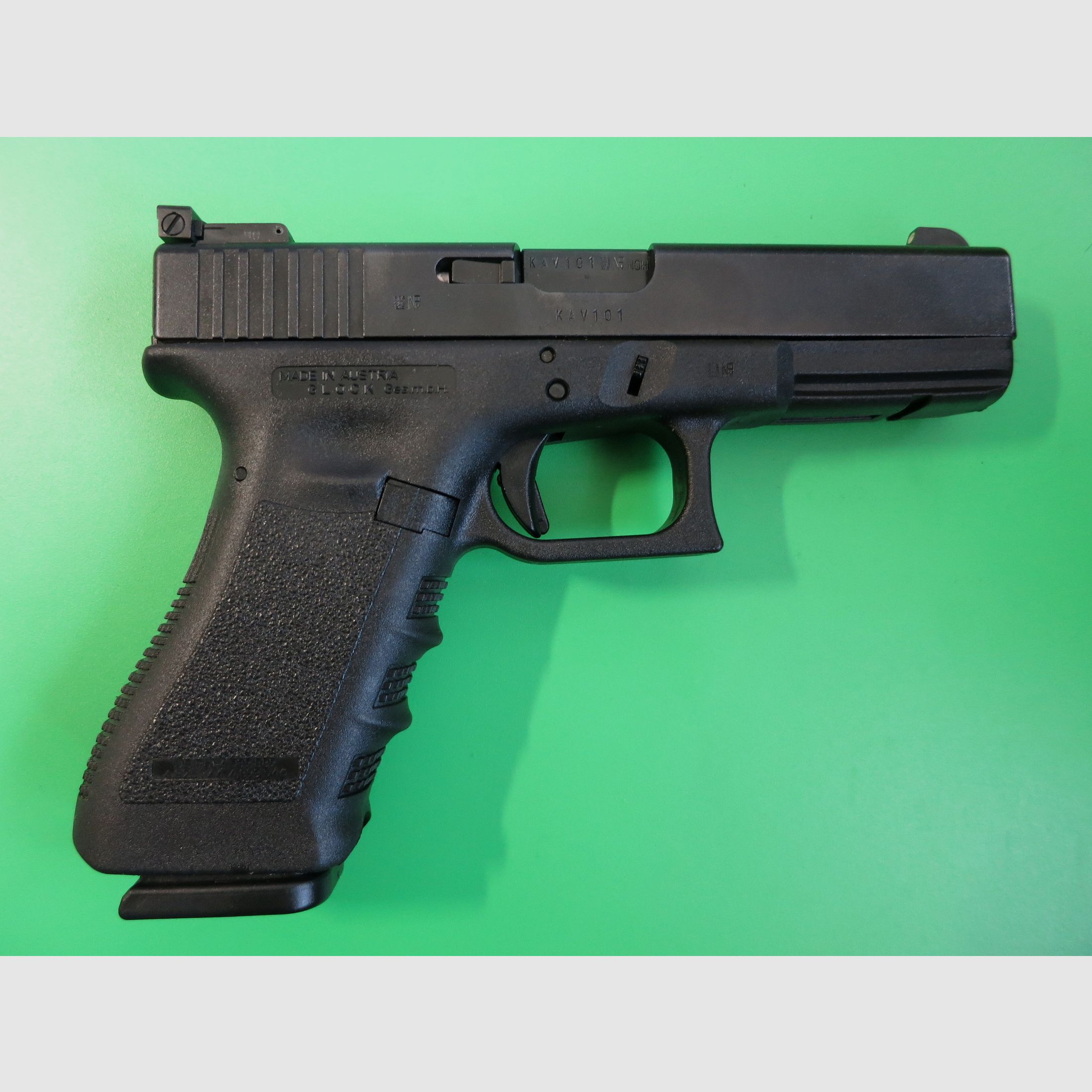 Pistola semiautomatica GLOCK 22 Gen3, cal. .40 S+W, pezzo espositivo #64