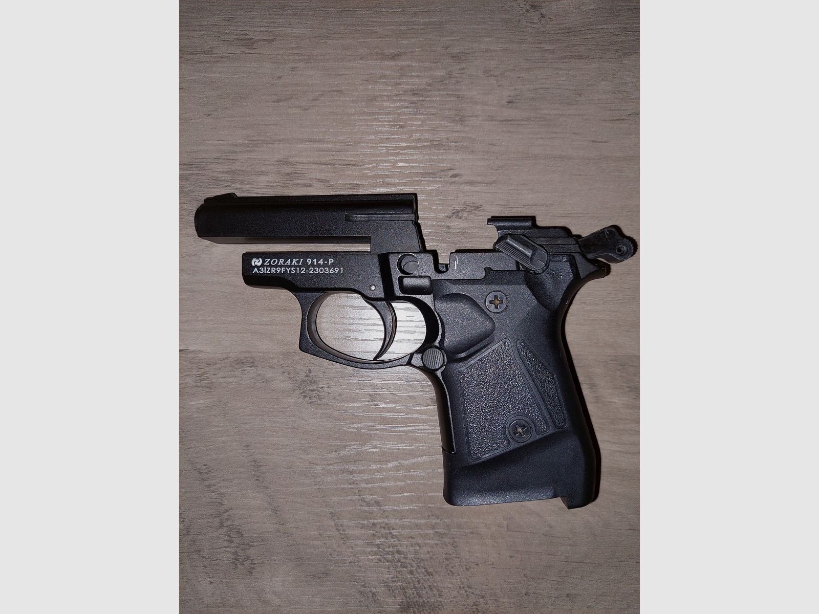 Zoraki 914-P blank firing pistol 9mm P.A.K. black
