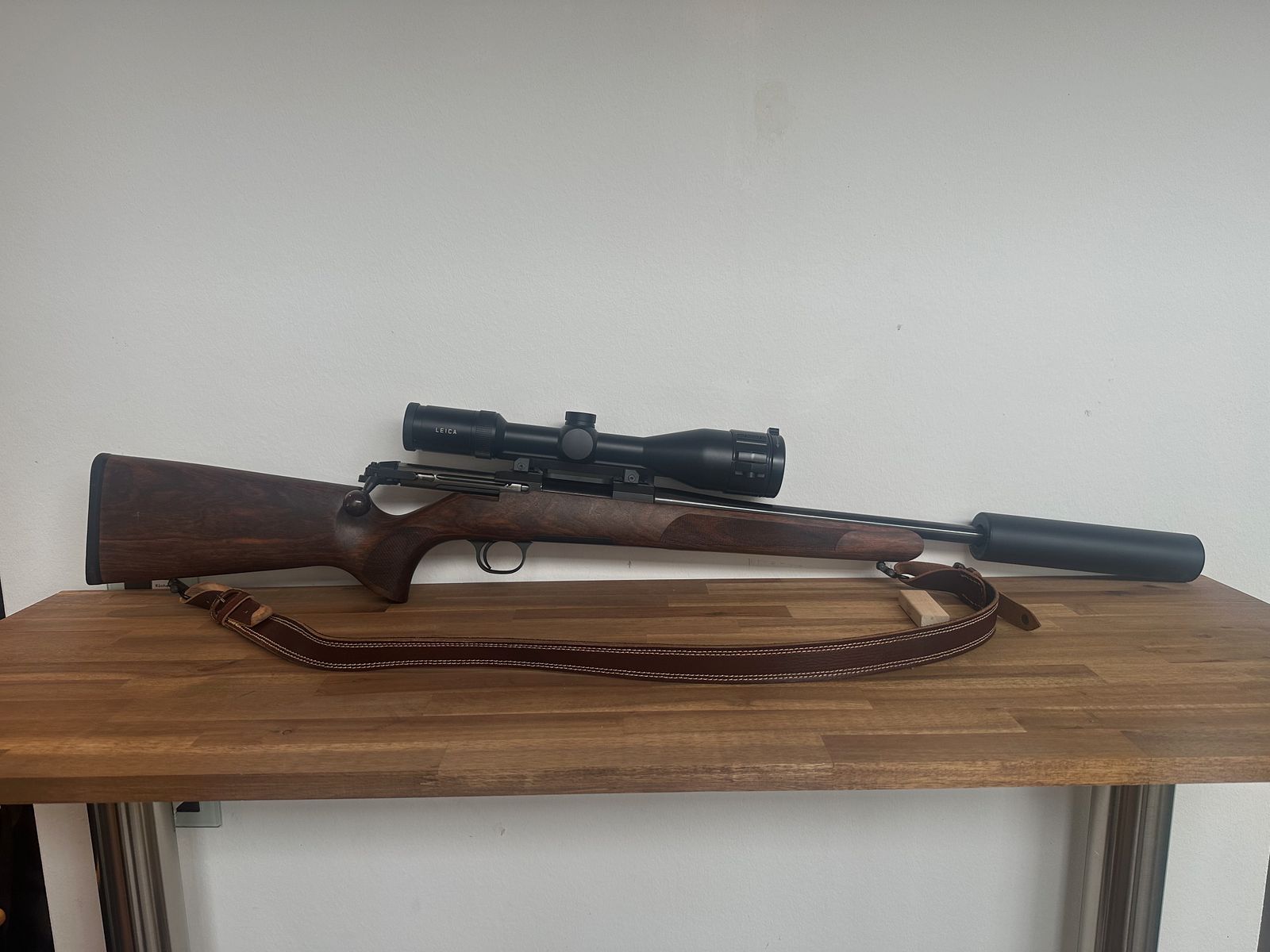 Steel Action HS .308 Win – Leica Fortis 6 2,5-15x56, Schiene & Jaki Classic Schalldämpfer – Top Zustand