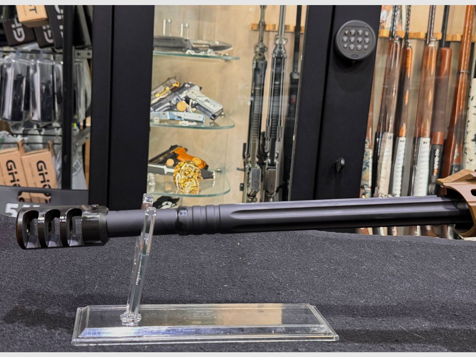 Sako TRG M10, afbeelding 4 van 8