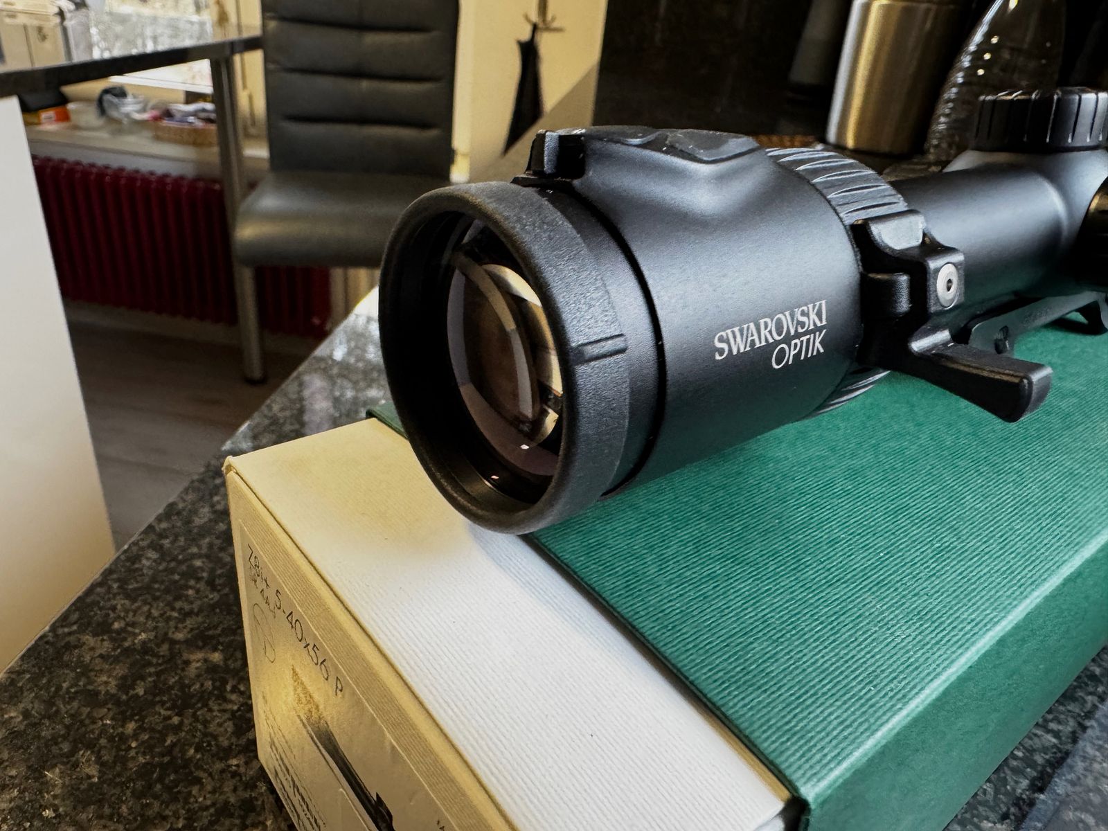 Swarovski Z8i+ 5-40 x 56 inkl. Blaser Schiene