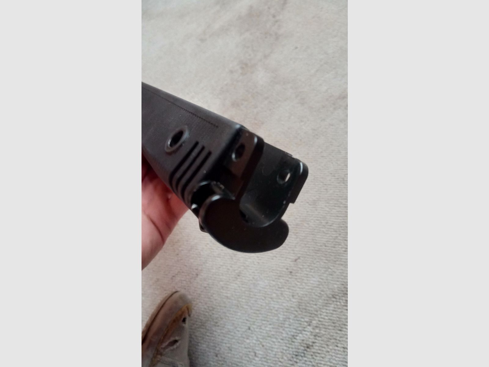 Moderner AC Unity G3 Trapezhandschutz  & Pistolengriff in Schwarz  - Aftermarket Wide Handguard