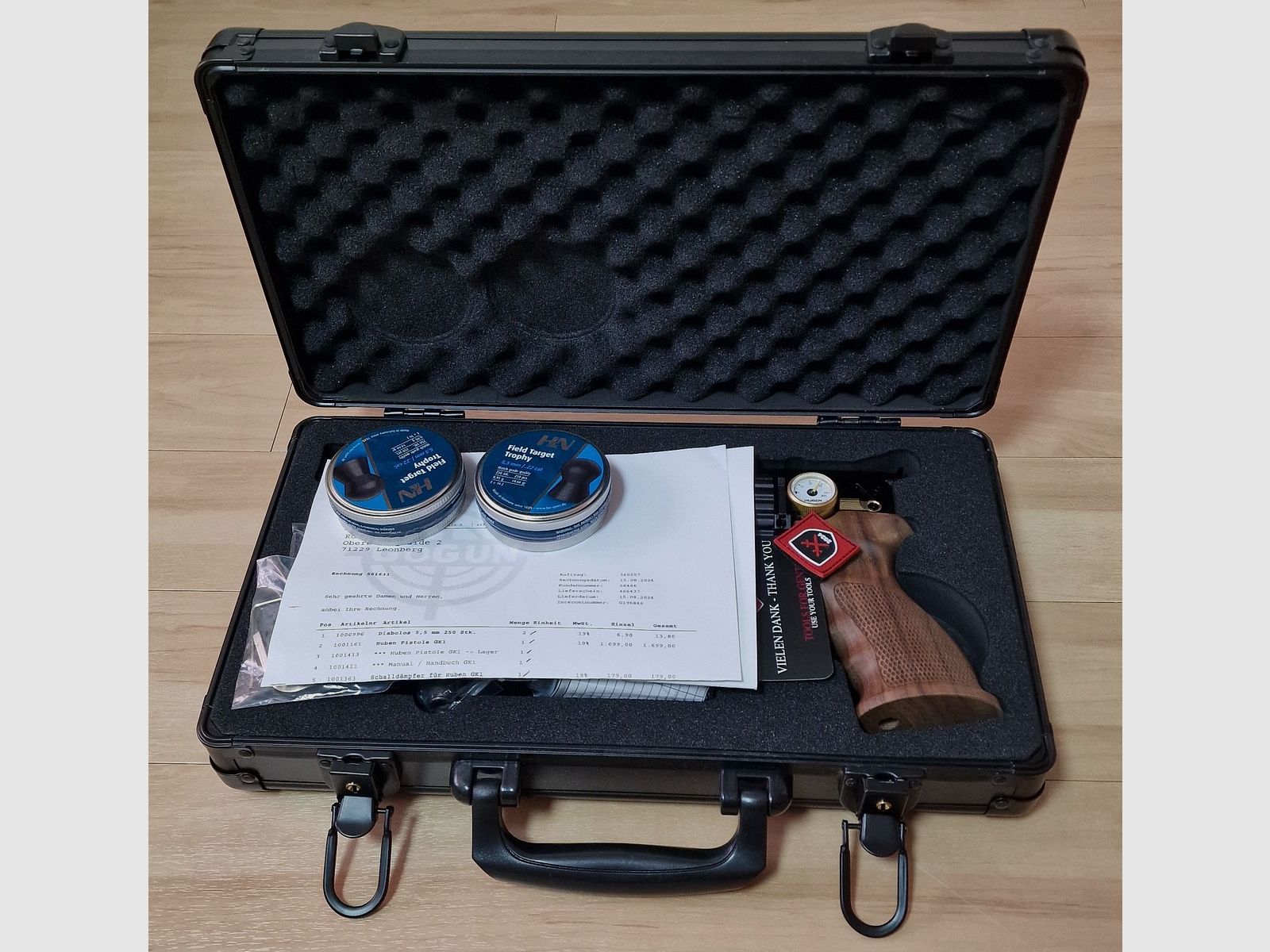 NEU & unbenutzt: Huben GK1 + Koffer + Schalldämpfer + Abzugsbügel mit Picatinny Schiene + Munition