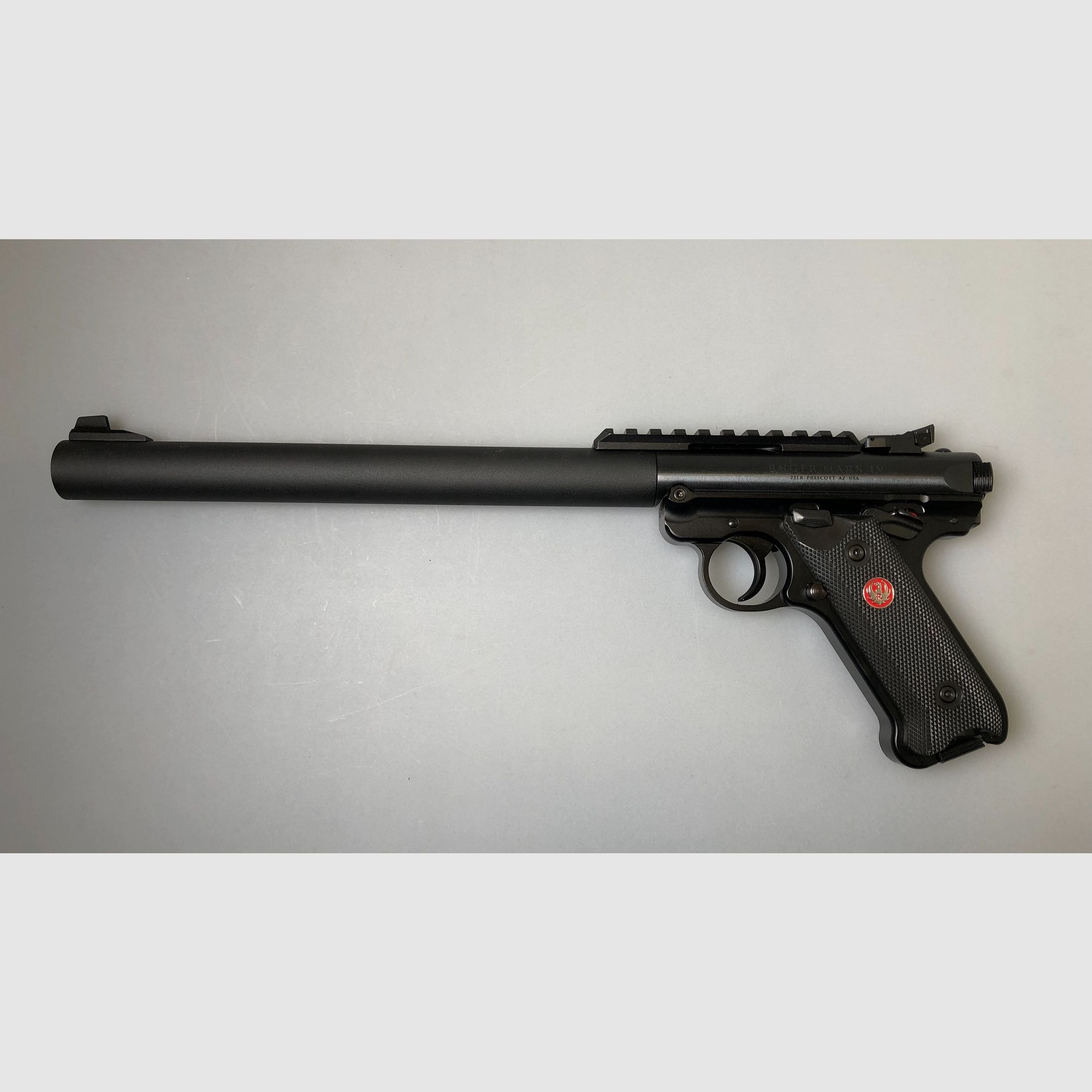 Pistole Ruger Mod. Mark IV Tactical .22 LR mit integriertem Schalldämpfer, Bild 4 von 10