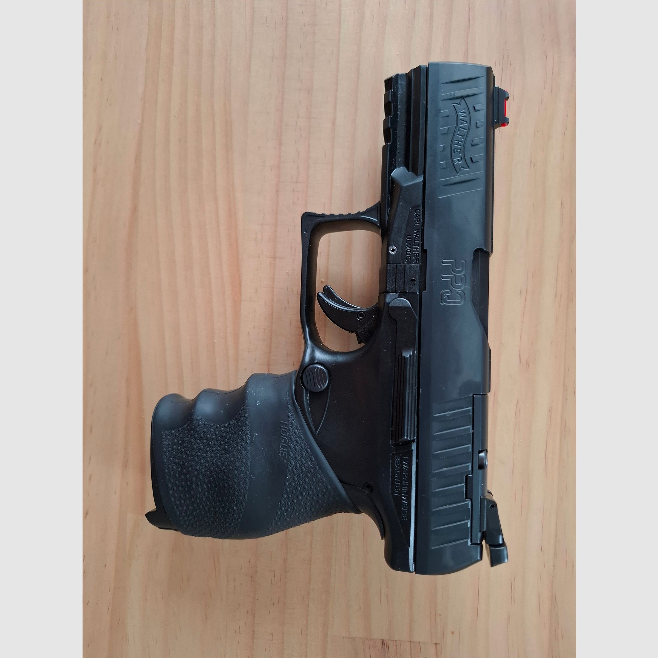 Walther PPQ Q4 9mm in top condition
