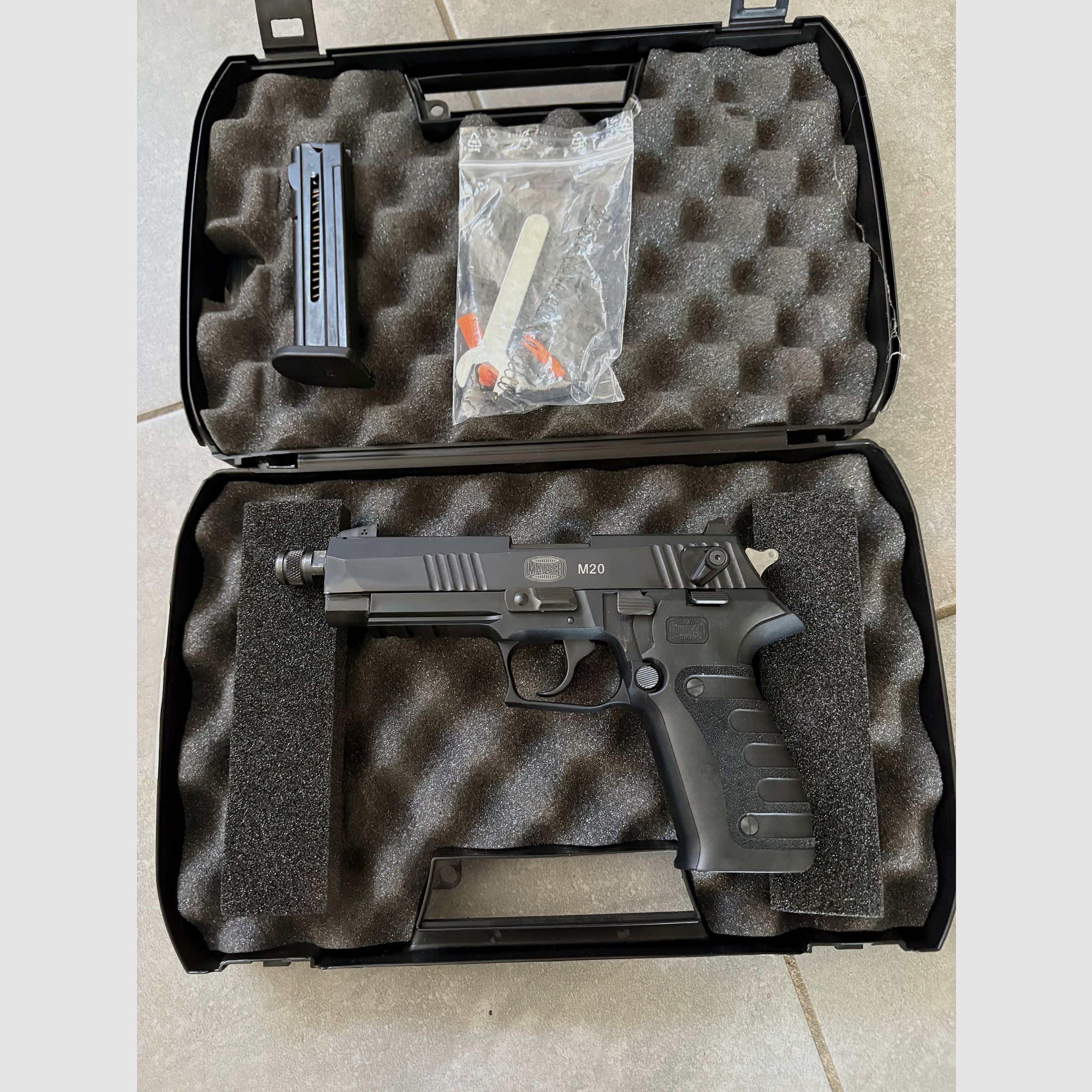 Pistole Mauser / GSG M20 SD .22lr