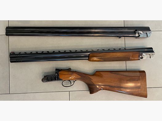 Perazzi MX8 over-and-under shotgun 12/70 system color-hardened skeet and hunting barrel
