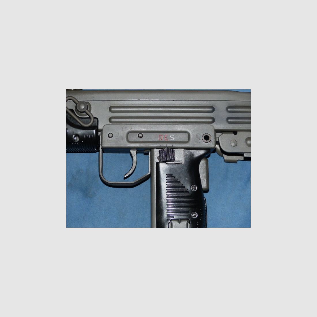 Objet de collection UZI pistolet-mitrailleur cal. 9mmPAK - avec PTB