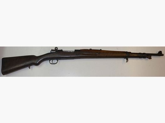La Coruna Repetierbüchse La Coruna Mod.98/43, kaliber 8x57IS, FABRICA DE ARMS-produkcja z 1949 roku, numerowany.