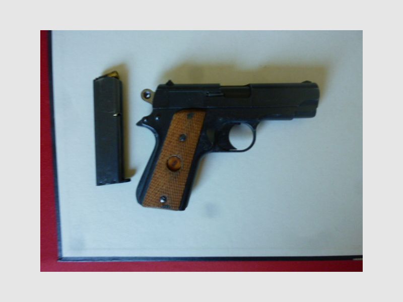 Reck Commander 8mm K - strzał ostrzegawczy