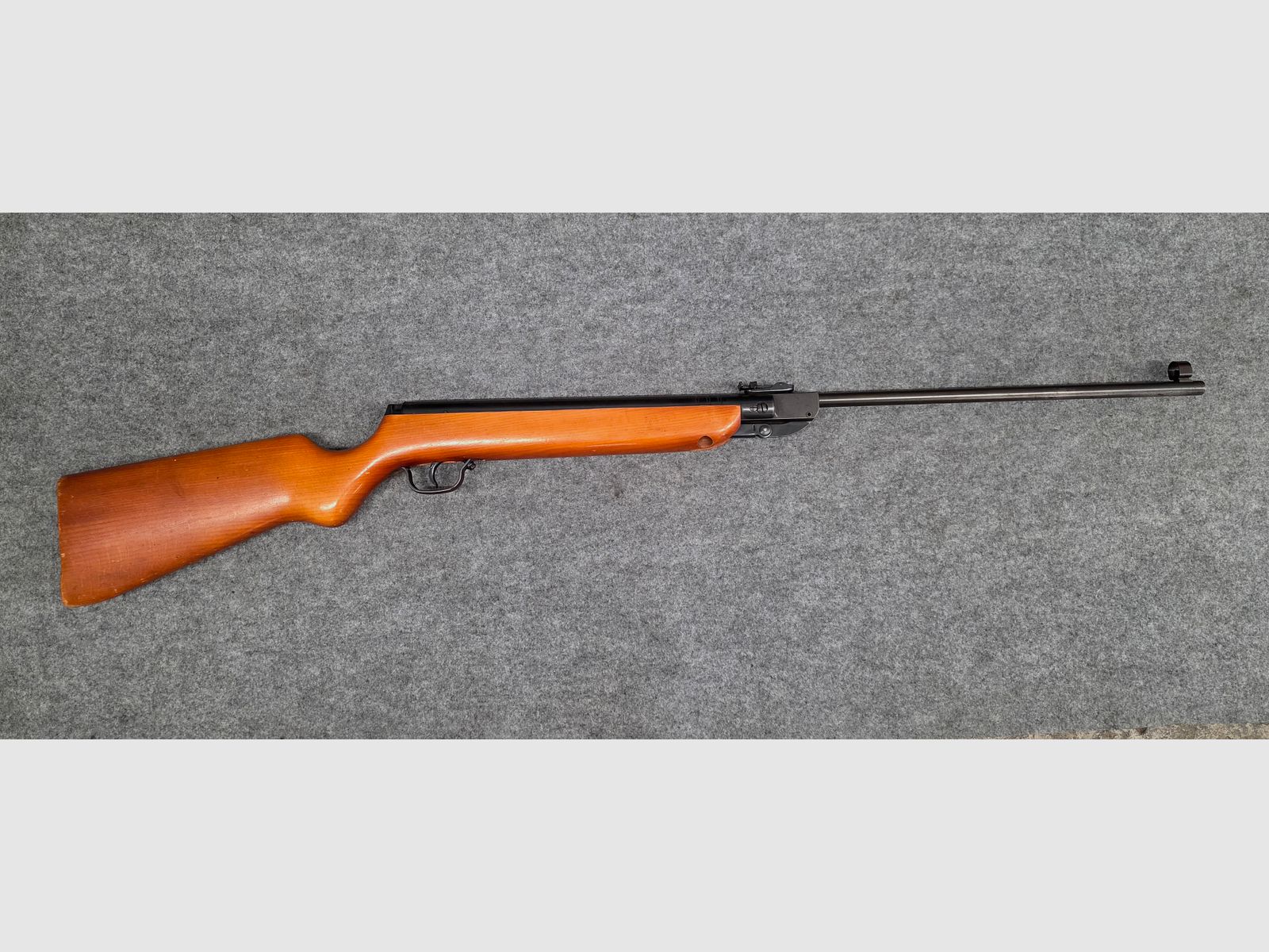 1.) Haenel Mod. 303 Kal. 4,5mm Diabolo Knicker