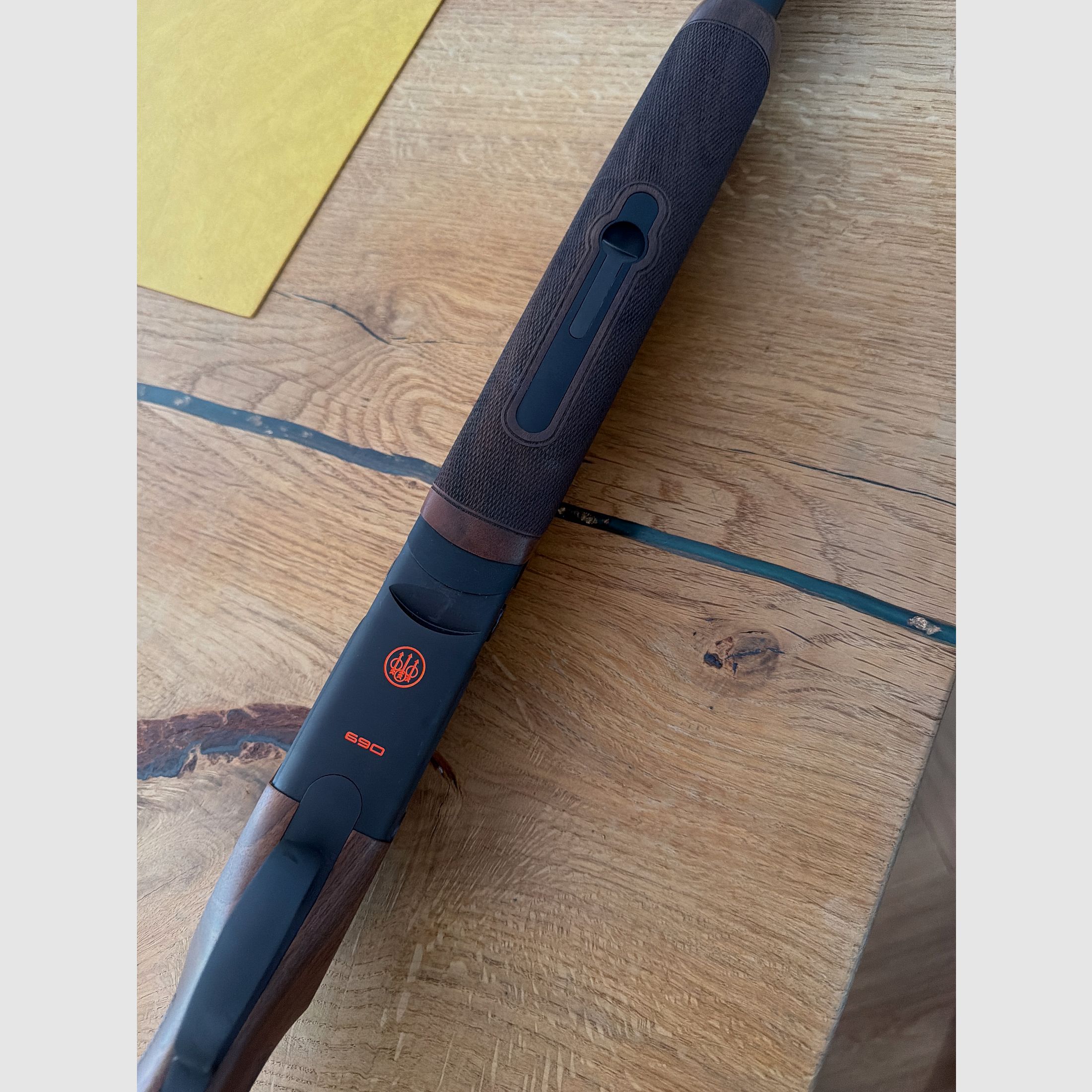 Beretta 690 Compe. like new from 22