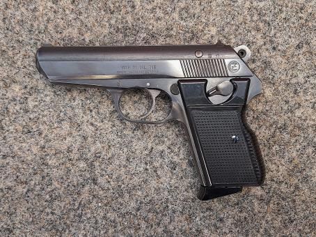 Pistole Brünner 70 Kal.7,65mm Browning