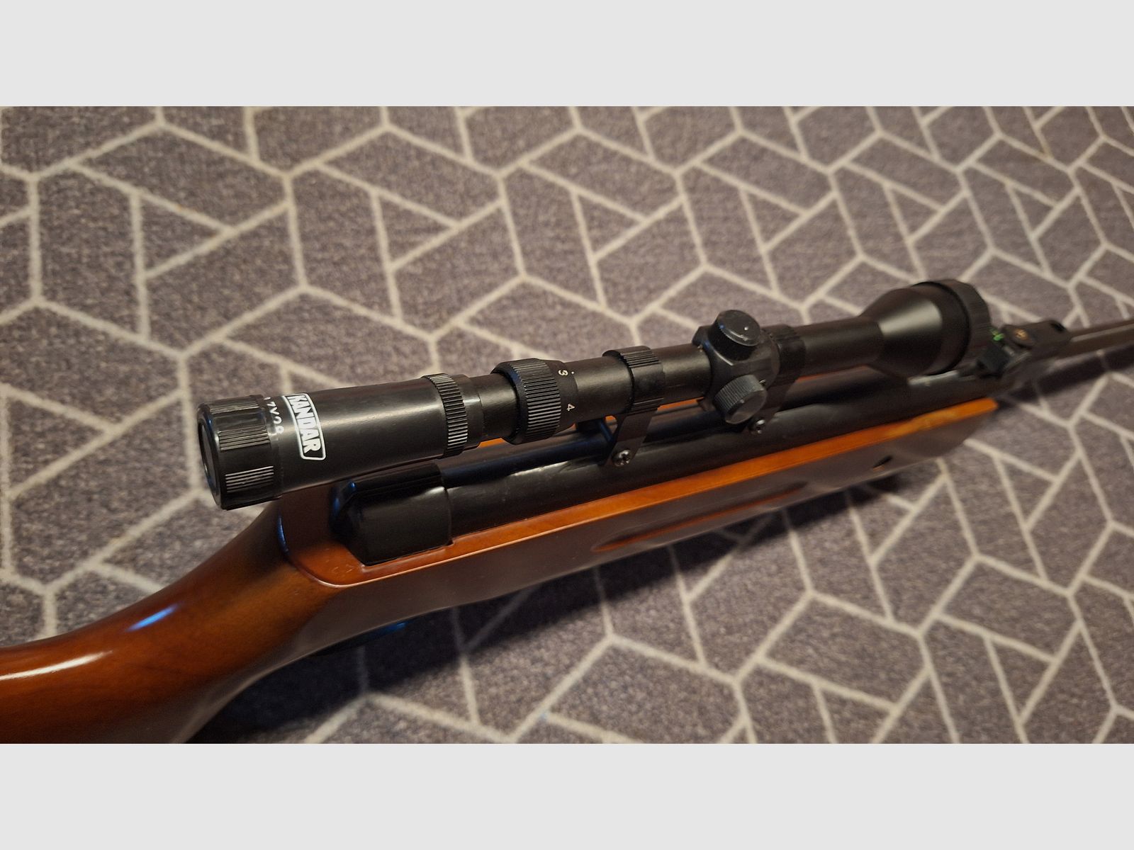 Carabine à air Kandar B2-4 avec scope - comme neuf !