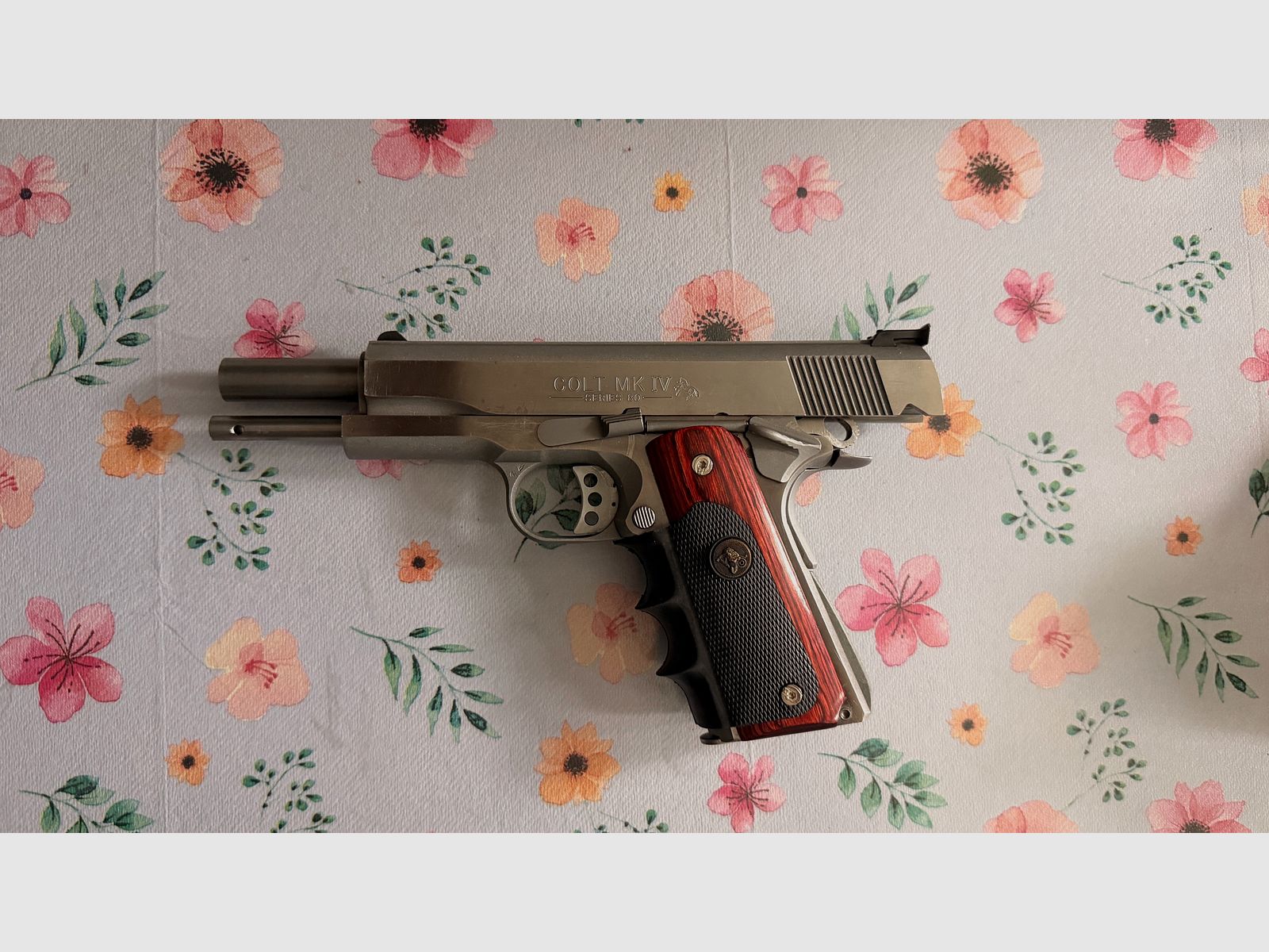 Colt MK IV 