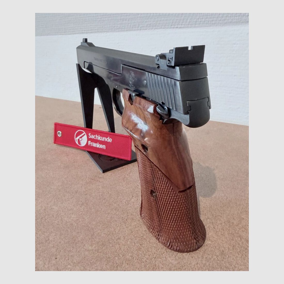 Smith & Wesson Model 41, Bild 2 von 5