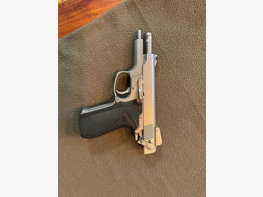 Smith & Wesson Mod 5906 9mm Para