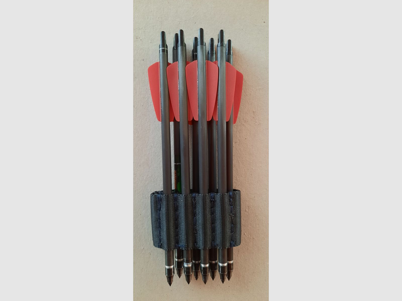 Crossbow bolts 7.5'' suitable for Adder, in an 8-round magazine, new
