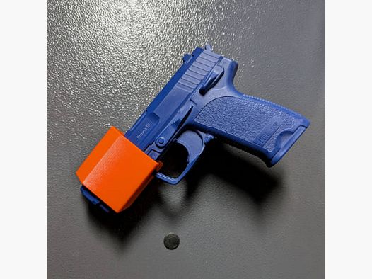Magnetic block holster for HK P8/USP for gun cabinet - Accessories for the gun cabinet