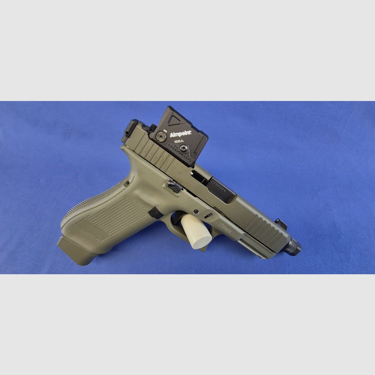 Glock 45 Cal.9x19mm "Hunter Edition" MOS M13,5×1 Vert Aimpoint Combo COA, image 2 sur 3