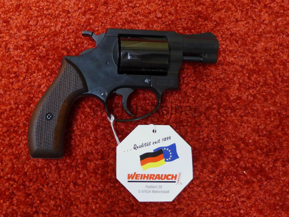 Incense HW 37 blued with wooden grip panels