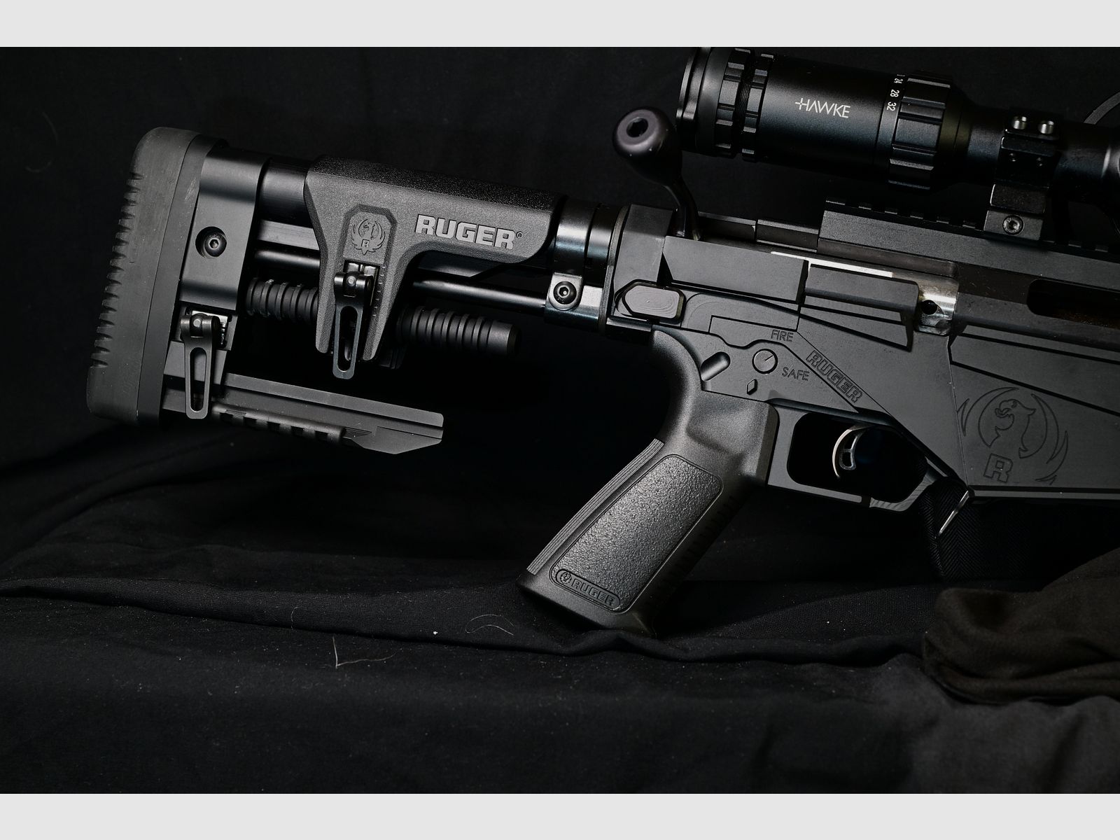 Ruger Precision Rifle .308 Winchester, canna da 24" con ottica Hawke Sidewinder 30 SF 8-32x56