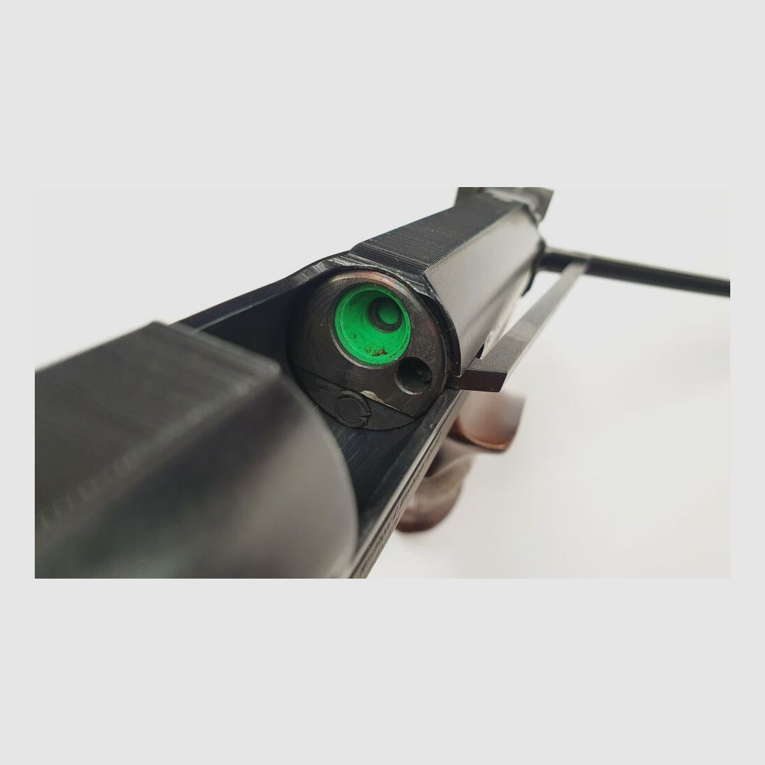 Feinwerkbau Feinwerkbau Mod. 65 4,5/.177 FWB 65 Mk. I, czterocyfrowy numer seryjny, sprężynowy / boczny dźwignia