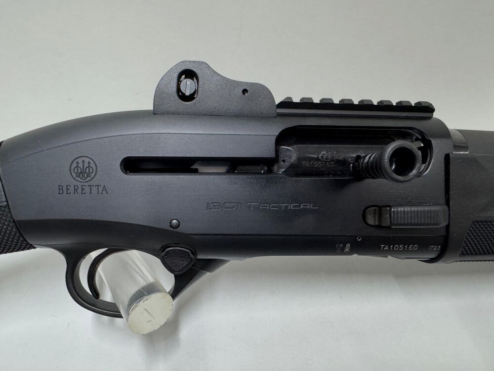 Beretta 1301 Tactical Synthetic Black - Waffen Friedrichs