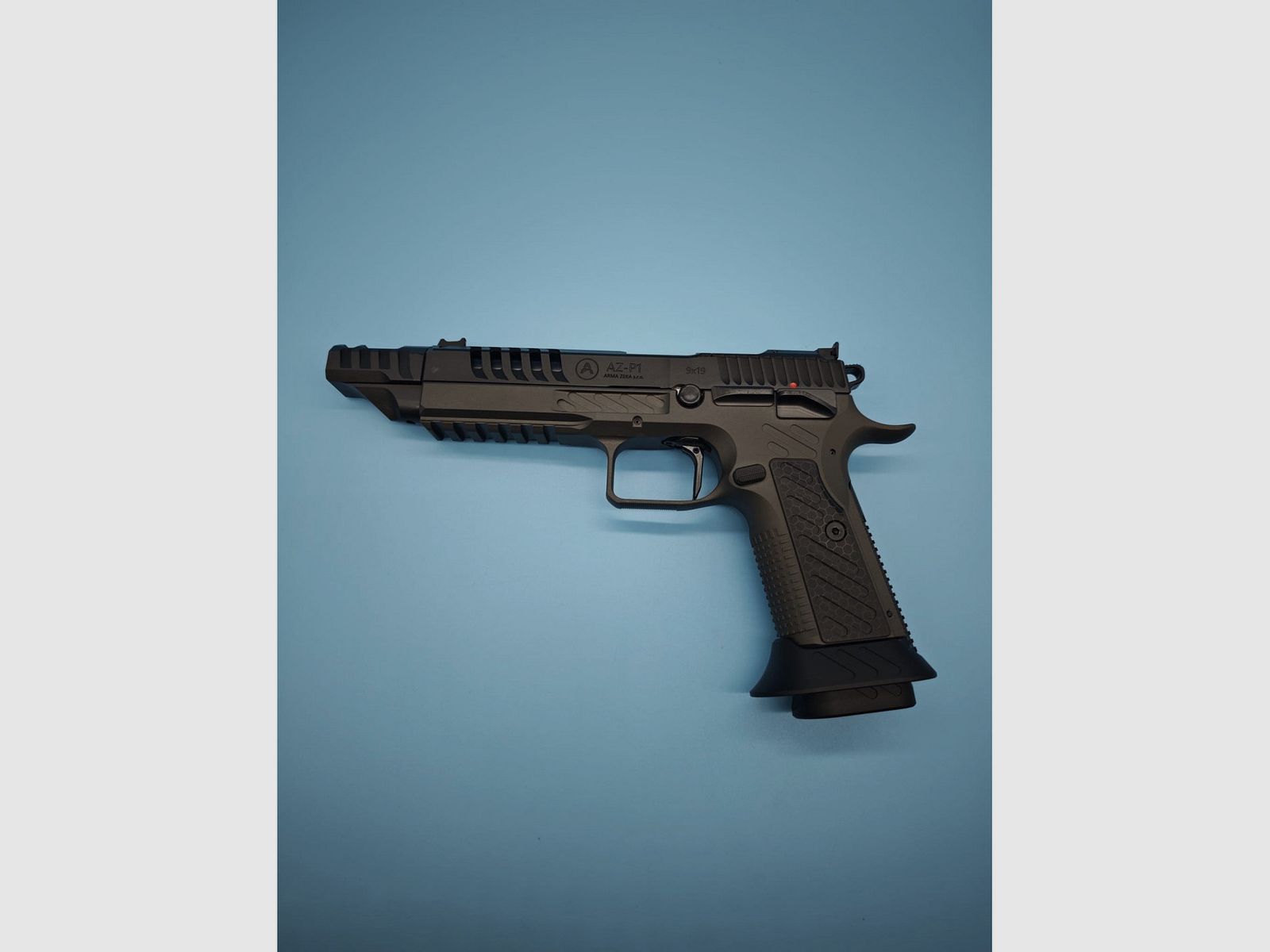 Pistolet ARMA ZEKA AZ P1 Super Optics 3 Special Cal. 9mm, image 6 sur 7