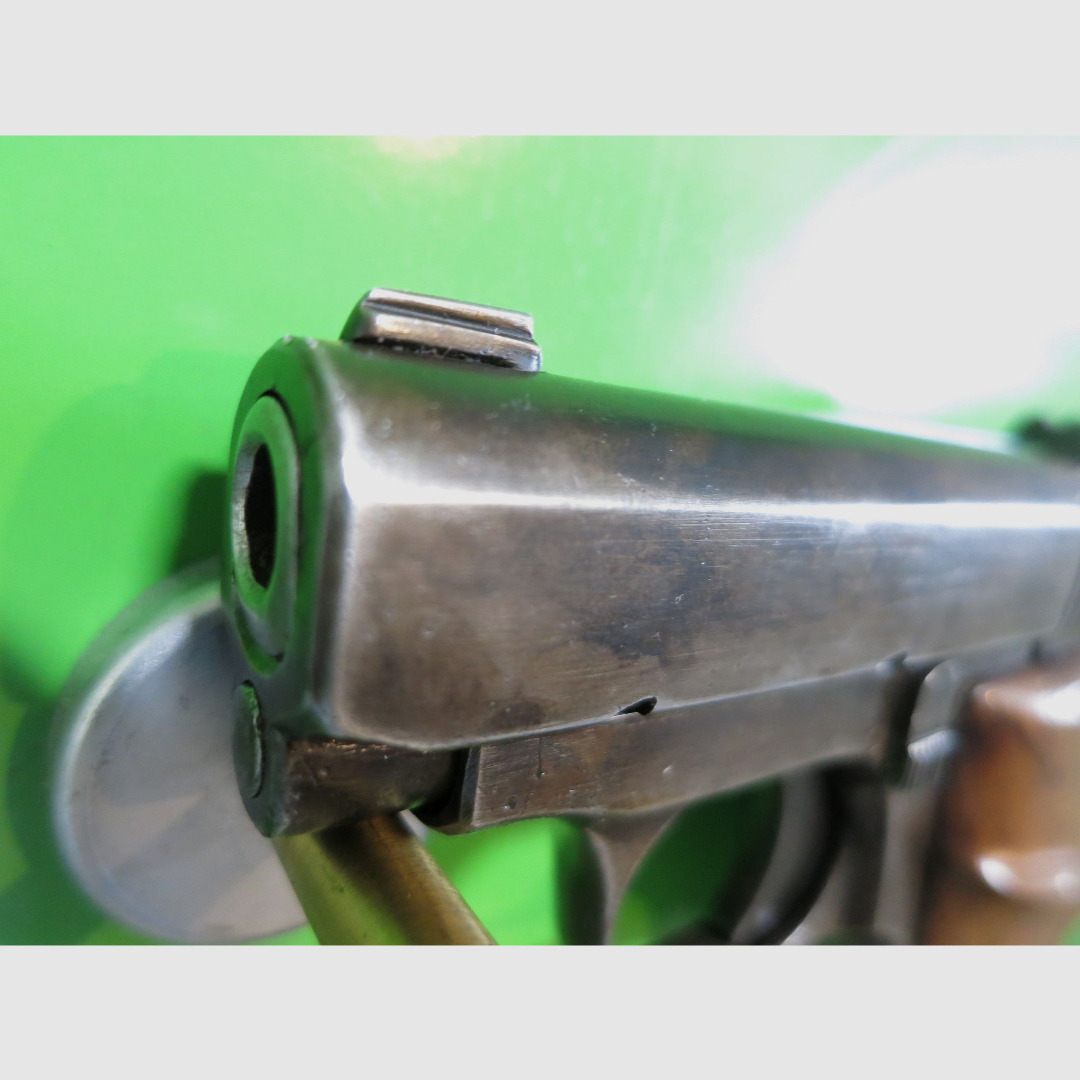 Halbautomatische  Astra Modell 200 (?), Lady-Gun im Westentaschenformat,  7,65mm Browning       #71-