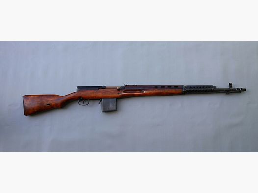 Tokarev SVT-40