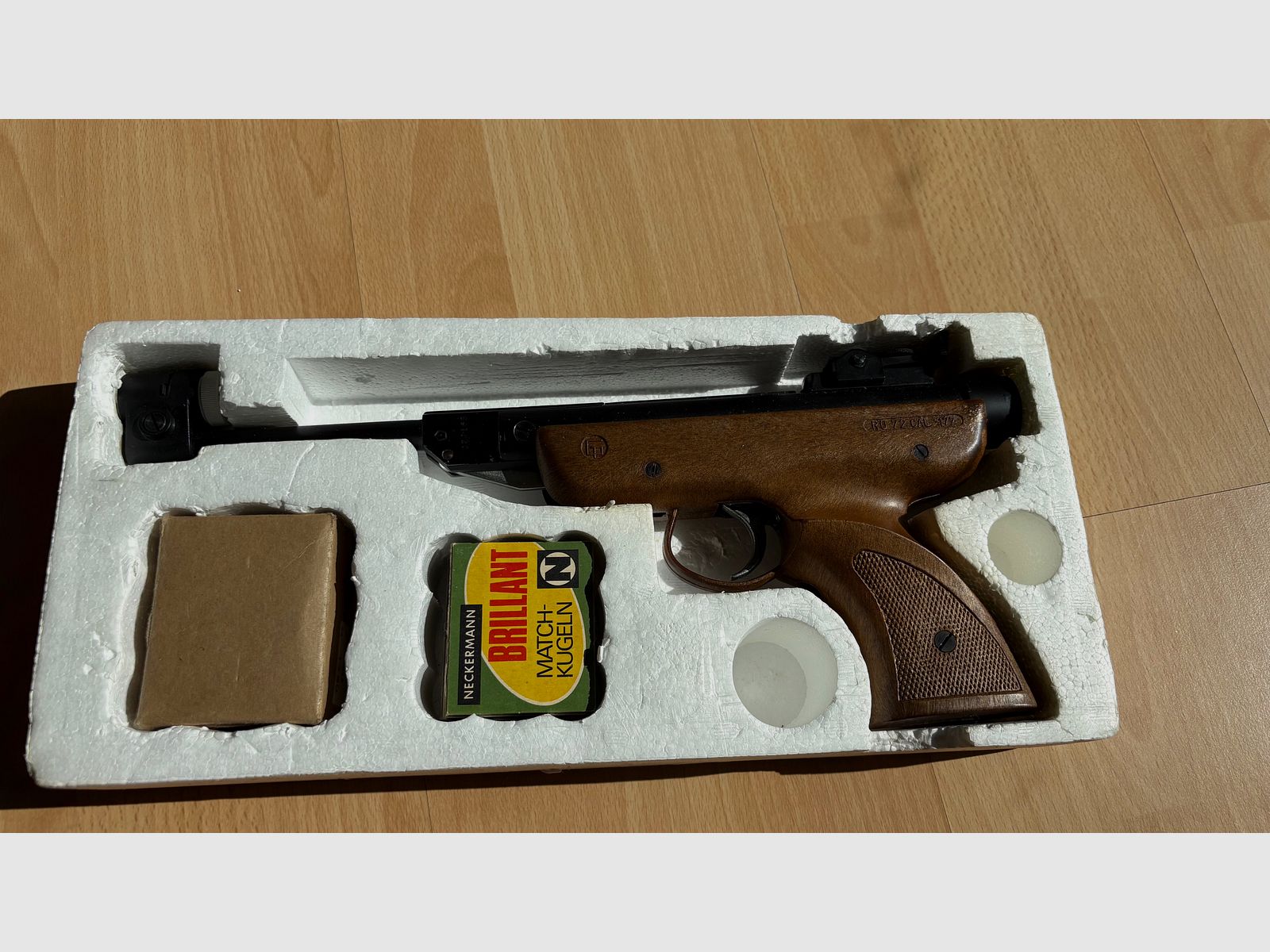 RO72 Bullseye Target Air Pistol .177 CAL