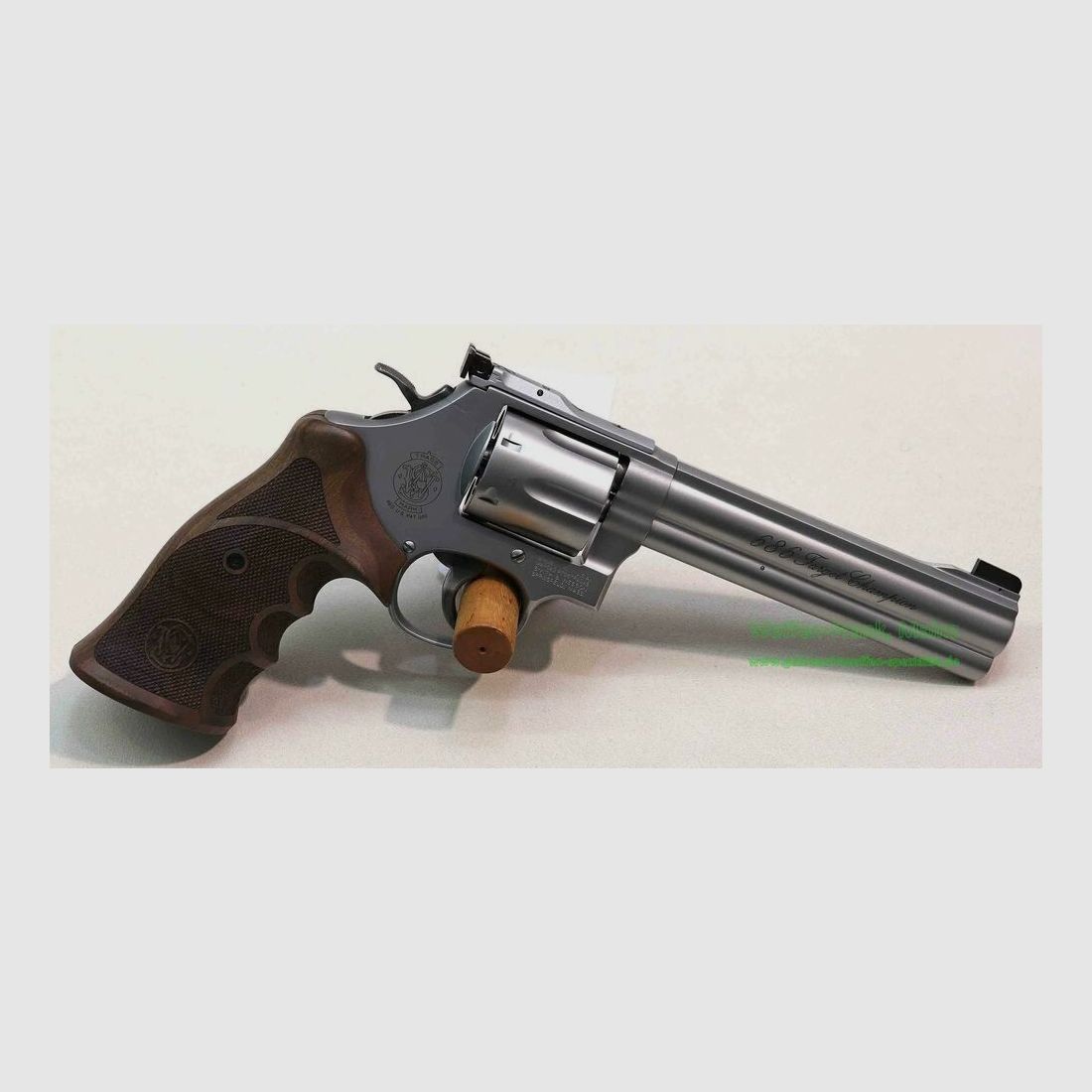 Smith u. Wesson - USA 686-6 Target Champion