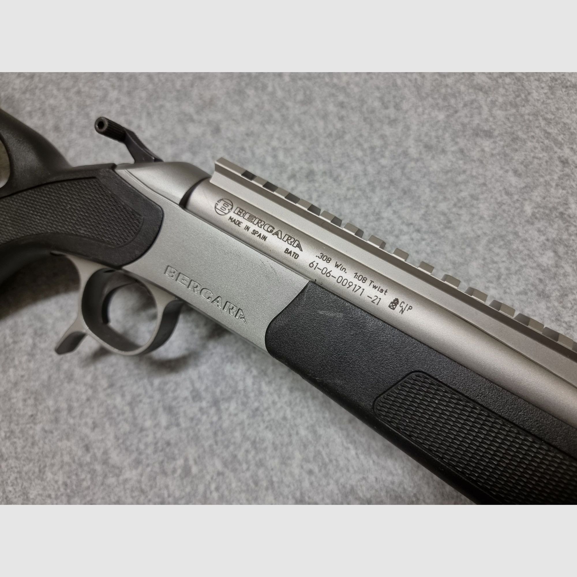 Bergara BA13 Stainless - .308 Winchester - Kipplaufbüchse - mit Stahlschiene, Neoprenriemen und Schafttasche