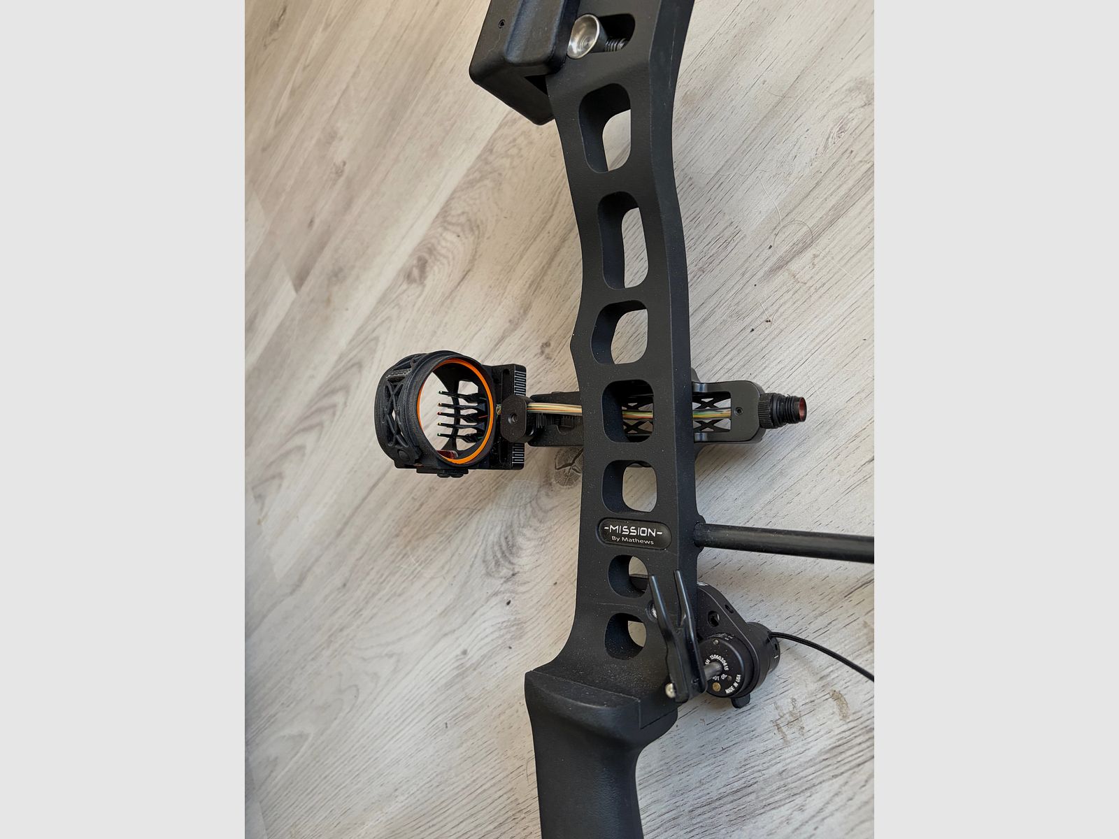 Compoundboog „Mission By Mathes“ met accessoires in ruil voor…