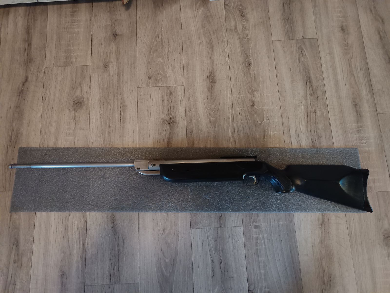 Tausche Diana 35M ohne F Zeichen und Seriennummer/ BJ um 1950