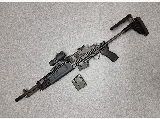 LuxDefTec LDT M14 Socom mit original Sage EBR Chassis + original Springfield Armory M1A Montage