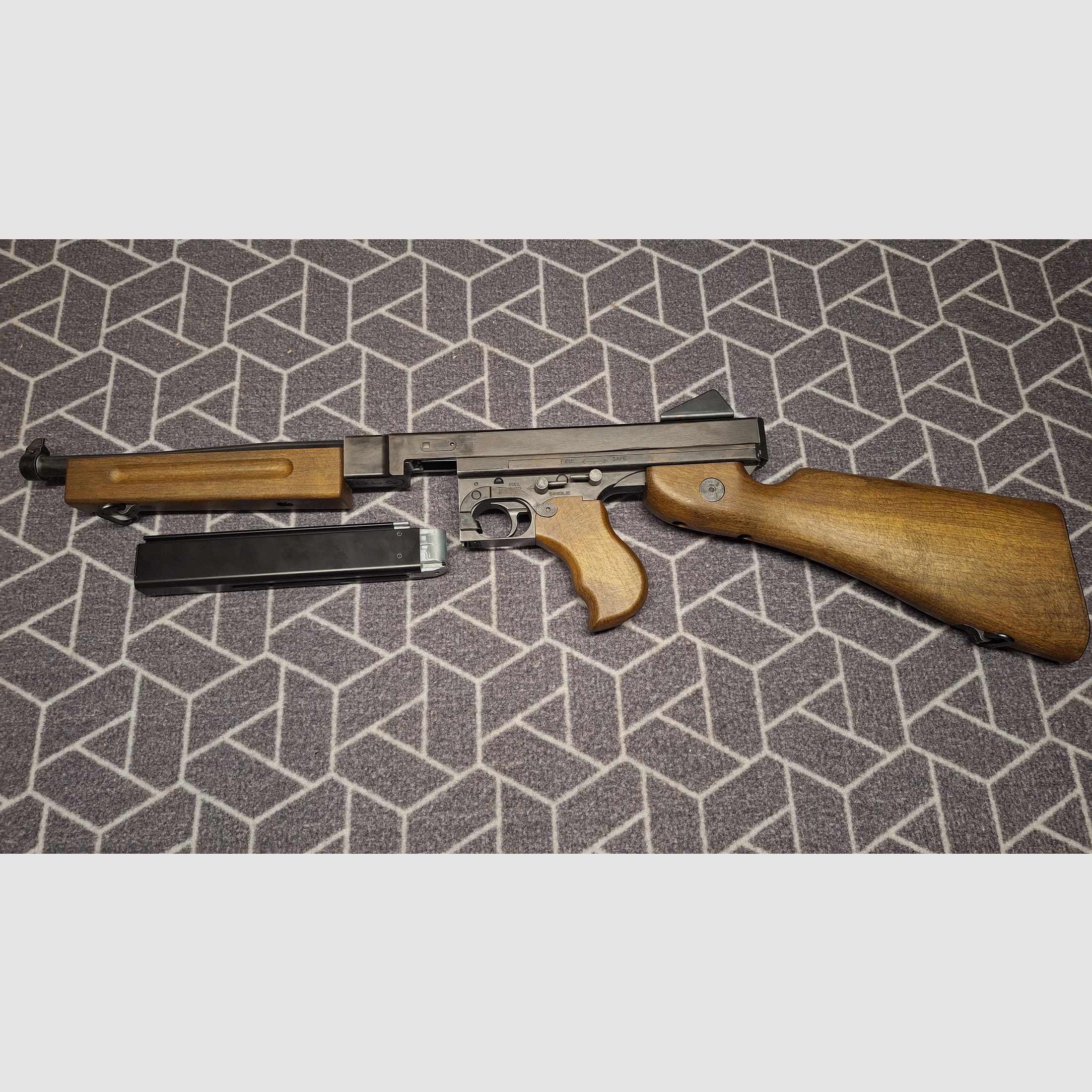 Legends M1A1 Legendary Used-Look Blowback 4,5 mm BB Co2-Gewehr NEU!