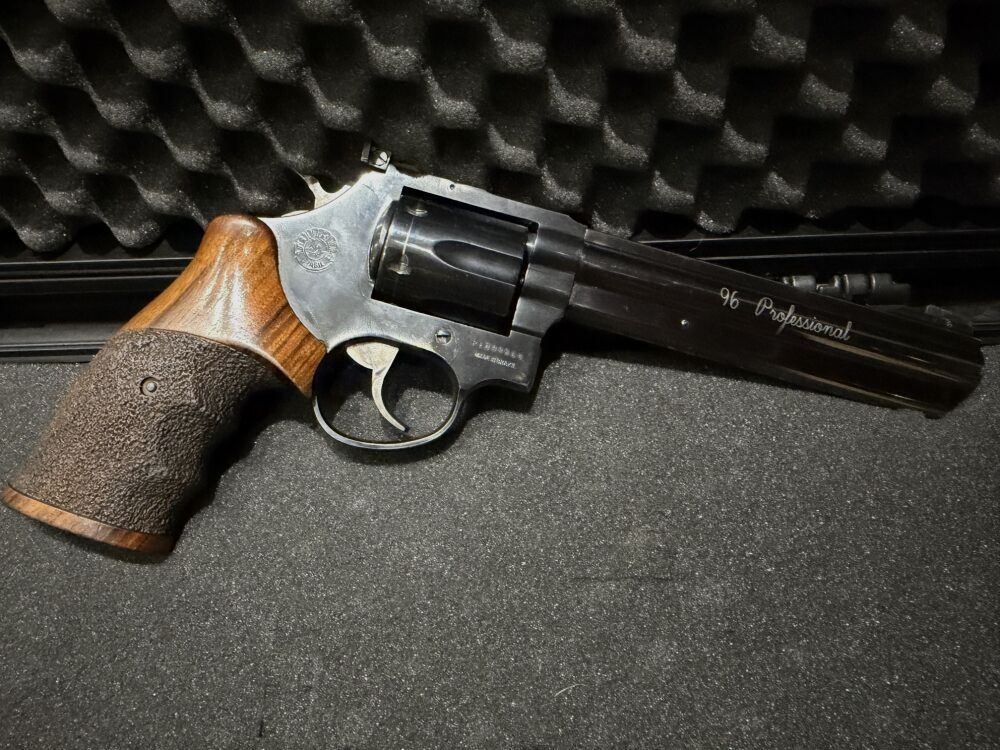Taurus 96 Professional