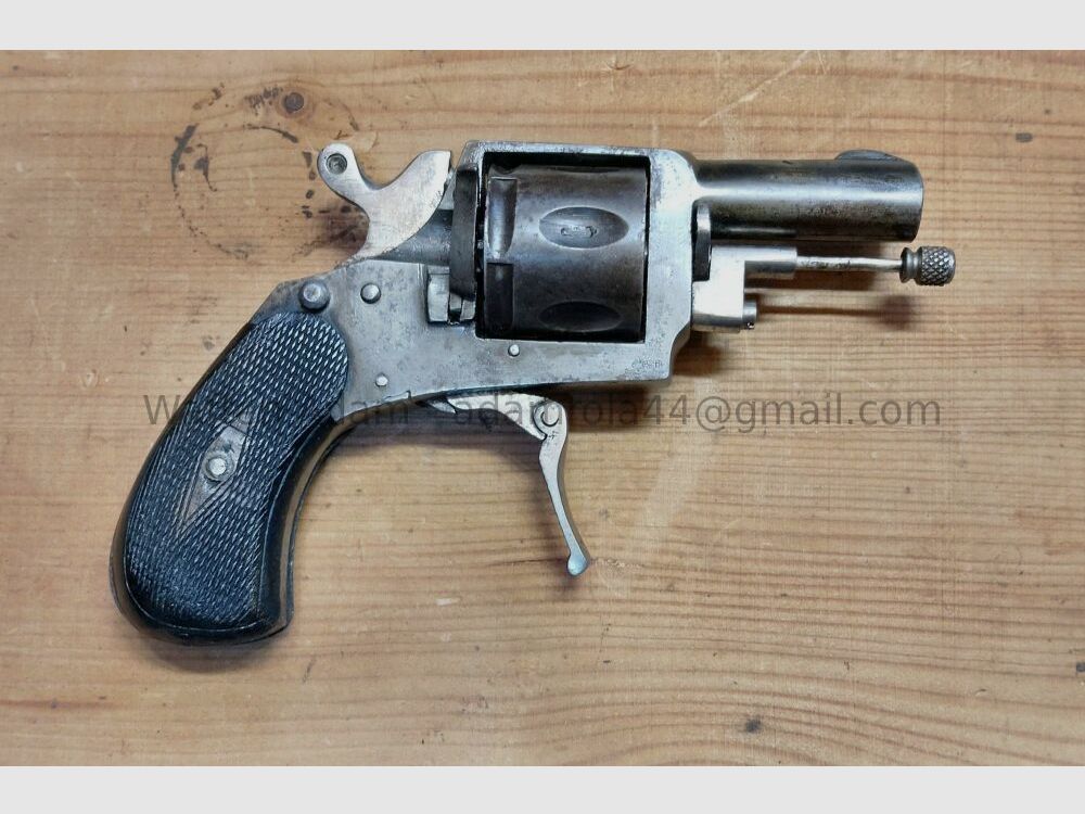 Venus Werk Thüringen, revolver Bulldog Oskar Will