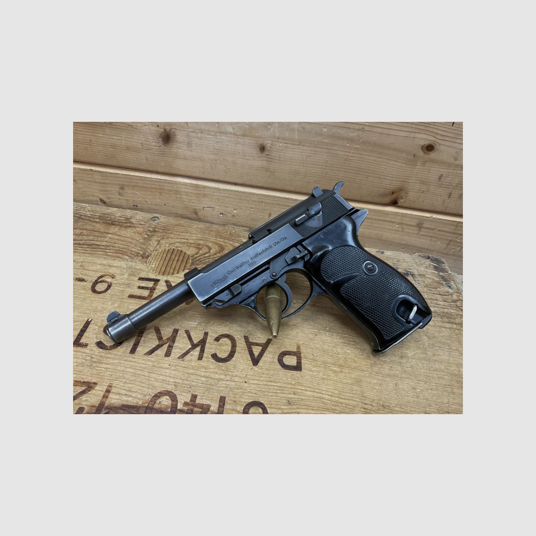 SLP Walther P38, Kal.9mm, schwarze Griffschalen!