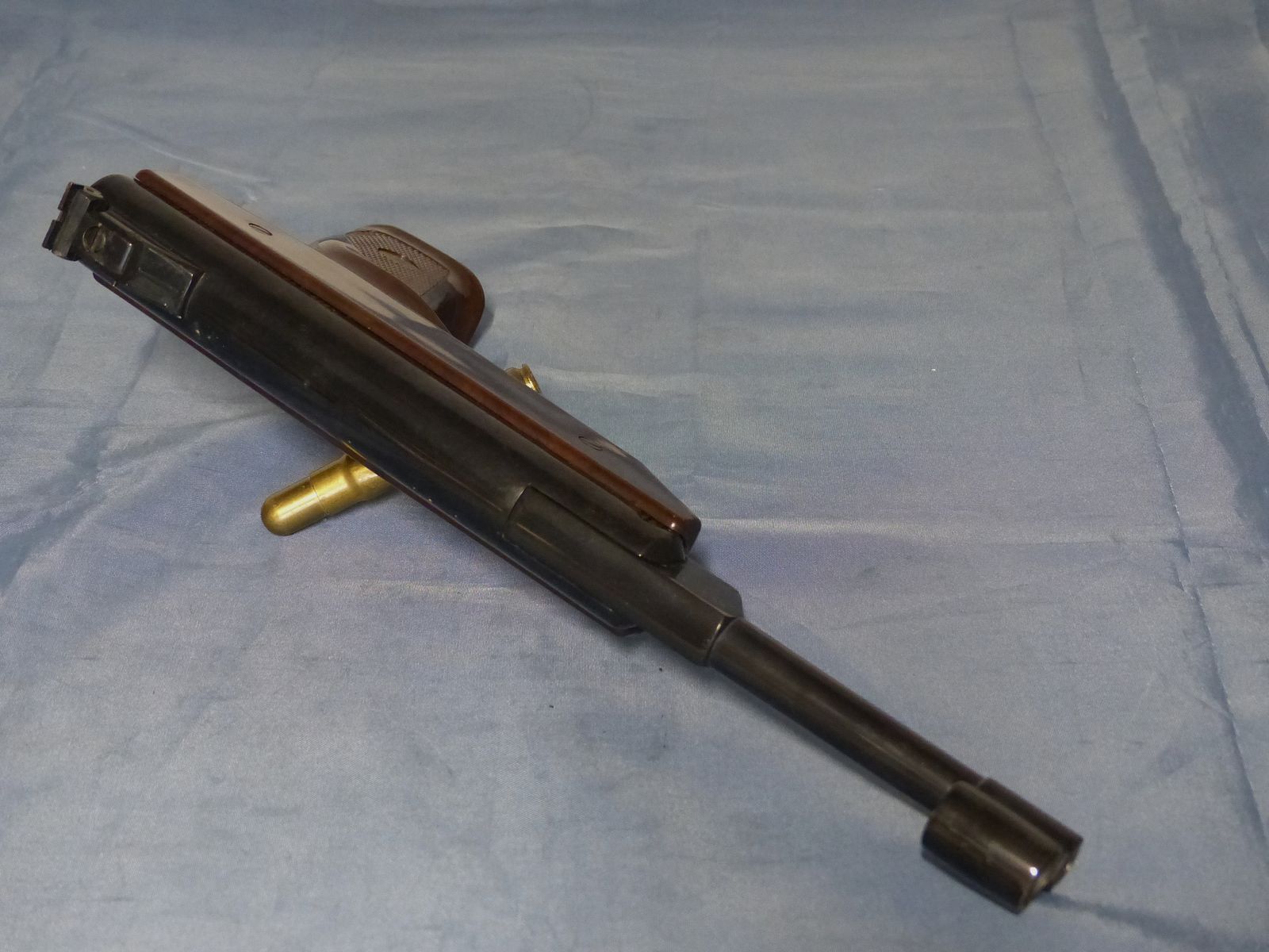 Weihrauch HW 70 air pistol 4.5 mm Diabolo without F with original packaging serial number 284