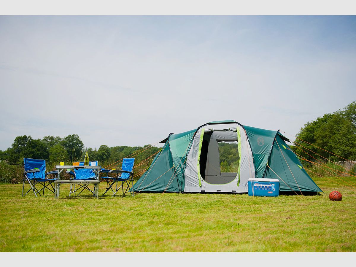 Coleman Spruce Falls Plus 4